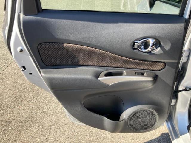 ノート メダリストエマブレパッケージ　保証書／純正　ＳＤナビ／エマージェンシーブレーキ／車線逸脱防止支援システム／シート　ハーフレザー／パーキングアシスト　バックガイド／ヘッドランプ　ＬＥＤ／ＥＴＣ／ＥＢＤ付ＡＢＳ　衝突被害軽減システム（24枚目）