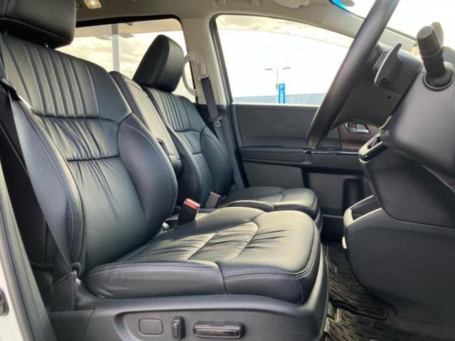 オデッセイハイブリッド eHEVアブソルート・EX 保証書/純正 11インチ SDナビ/フリップダウンモニター 純正 15.6インチ/ホンダセンシング/両側電動スライドドア/シートヒーター/マルチビューカメラシステム/車線逸脱防止支援システム 革シート(5枚目)