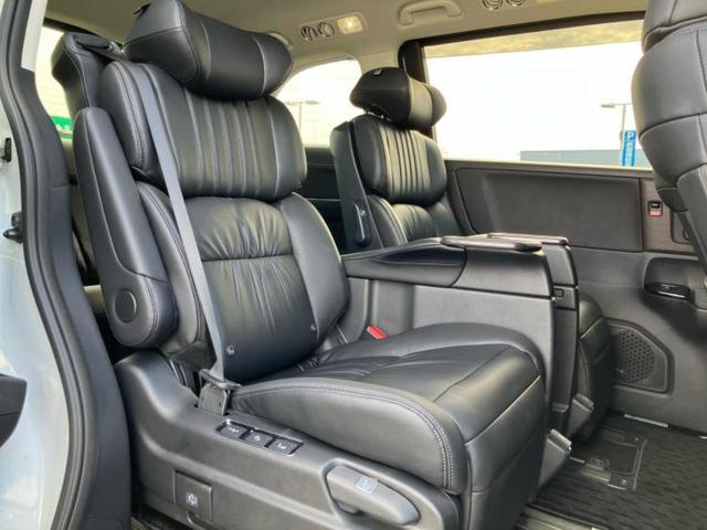 オデッセイハイブリッド eHEVアブソルート・EX 保証書/純正 11インチ SDナビ/フリップダウンモニター 純正 15.6インチ/ホンダセンシング/両側電動スライドドア/シートヒーター/マルチビューカメラシステム/車線逸脱防止支援システム 革シート(6枚目)