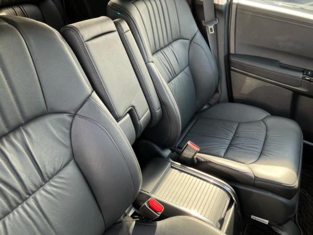 オデッセイハイブリッド eHEVアブソルート・EX 保証書/純正 11インチ SDナビ/フリップダウンモニター 純正 15.6インチ/ホンダセンシング/両側電動スライドドア/シートヒーター/マルチビューカメラシステム/車線逸脱防止支援システム 革シート(26枚目)