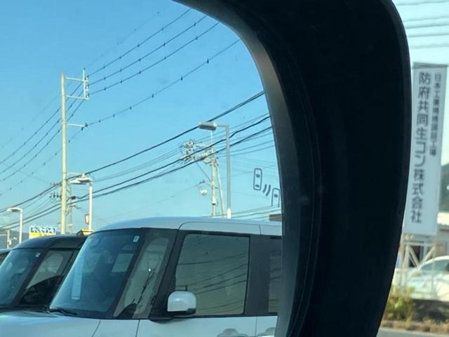 ランドクルーザープラド ４ＷＤ　ＴＸ　Ｌパッケージマットブラックエディション　サンルーフ／保証書／ディスプレイオーディオ＋ナビ９インチ／トヨタセーフティセンス／シートヒーター　前席／パノラミックビューモニター／車線逸脱防止支援システム／シート　フルレザー　革シート　全周囲カメラ（29枚目）