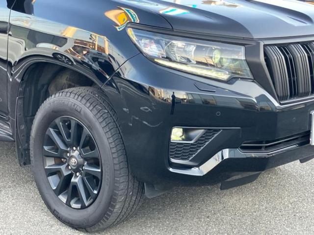 ランドクルーザープラド ４ＷＤ　ＴＸ　Ｌパッケージマットブラックエディション　サンルーフ／保証書／ディスプレイオーディオ＋ナビ９インチ／トヨタセーフティセンス／シートヒーター　前席／パノラミックビューモニター／車線逸脱防止支援システム／シート　フルレザー　革シート　全周囲カメラ（31枚目）