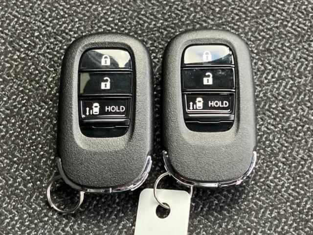 Ｎ－ＢＯＸカスタム ヒョウジュン　保証書／ホンダセンシング／電動スライドドア／ヘッドランプ　ＬＥＤ／ＵＳＢジャック／ＥＢＤ付ＡＢＳ／横滑り防止装置／禁煙車／アルミホイール　純正　１４インチ／パワーウインドウ　衝突被害軽減システム（20枚目）