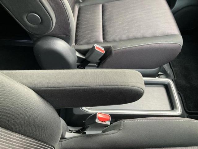 セレナ ｅパワーハイウェイスターＶ　保証書／社外　ＳＤナビ／後席モニター　社外　１１．６インチ／インテリジェントルームミラー／衝突安全装置／両側電動スライドドア／アラウンドビューモニター／車線逸脱防止支援システム／プロパイロット　ＥＴＣ（24枚目）