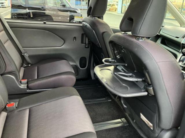 セレナ ｅパワーハイウェイスターＶ　保証書／社外　ＳＤナビ／後席モニター　社外　１１．６インチ／インテリジェントルームミラー／衝突安全装置／両側電動スライドドア／アラウンドビューモニター／車線逸脱防止支援システム／プロパイロット　ＥＴＣ（26枚目）