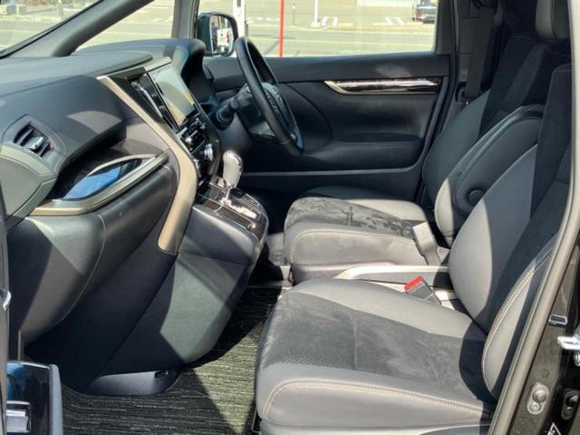 アルファード Ｓタイプゴールド３　保証書／ディスプレイオーディオ９インチ／トヨタセーフティセンス／両側電動スライドドア／車線逸脱防止支援システム／シート　ハーフレザー／電動バックドア／ドライブレコーダー　前後　衝突被害軽減システム（8枚目）