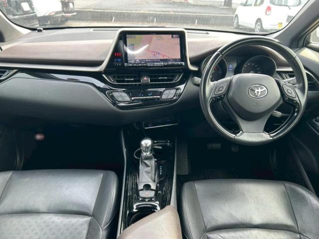 Ｃ－ＨＲ Ｇ　新品タイヤ／保証書／社外　９インチ　ＳＤナビ／トヨタセーフティセンス／シートヒーター　前席／車線逸脱防止支援システム／シート　ハーフレザー／ヘッドランプ　ＬＥＤ／Ｂｌｕｅｔｏｏｔｈ接続　バックカメラ（4枚目）