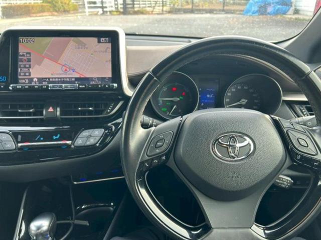 Ｃ－ＨＲ Ｇ　新品タイヤ／保証書／社外　９インチ　ＳＤナビ／トヨタセーフティセンス／シートヒーター　前席／車線逸脱防止支援システム／シート　ハーフレザー／ヘッドランプ　ＬＥＤ／Ｂｌｕｅｔｏｏｔｈ接続　バックカメラ（9枚目）