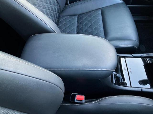 ハリアー プレミアム サンルーフ/保証書/純正 8インチ SDナビ/トヨタセーフティセンス/車線逸脱防止支援システム/シート ハーフレザー/電動バックドア/ヘッドランプ LED/Bluetooth接続/ETC バックカメラ(18枚目)