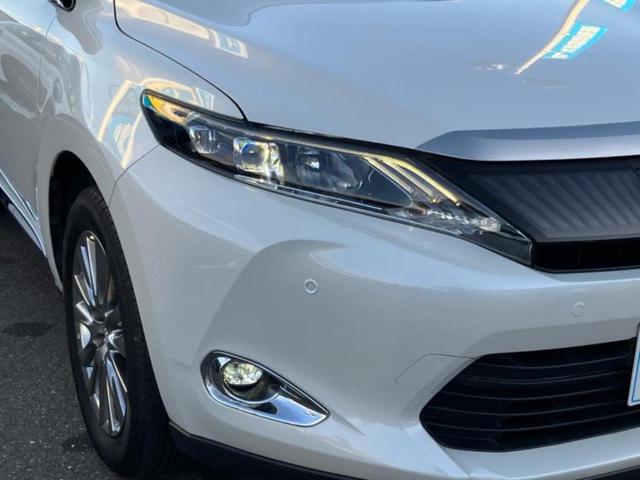 ハリアー プレミアム サンルーフ/保証書/純正 8インチ SDナビ/トヨタセーフティセンス/車線逸脱防止支援システム/シート ハーフレザー/電動バックドア/ヘッドランプ LED/Bluetooth接続/ETC バックカメラ(21枚目)