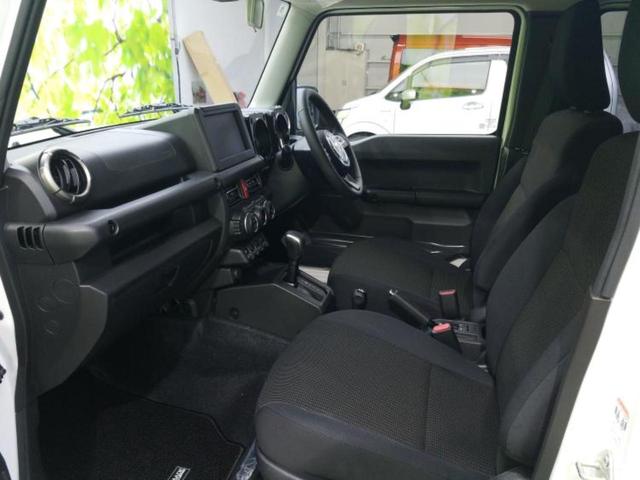 ジムニーノマド ４ＷＤ　ＦＣ　保証書／セーフティサポート（スズキ）／シートヒーター　前席／車線逸脱防止支援システム／ヘッドランプ　ＬＥＤ／ＥＢＤ付ＡＢＳ／横滑り防止装置／アイドリングストップ／クルーズコントロール　ワンオーナー（6枚目）