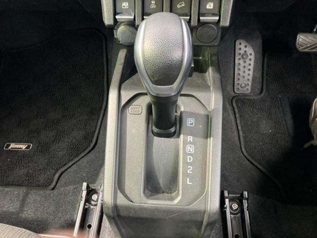 ジムニー ４ＷＤ　ＸＣ　保証書／社外　８インチ　ＳＤナビ／セーフティサポート（スズキ）／シートヒーター　前席／車線逸脱防止支援システム／Ｂｌｕｅｔｏｏｔｈ接続／ＥＴＣ／ＡＢＳ／横滑り防止装置／クルーズコントロール　４ＷＤ（17枚目）