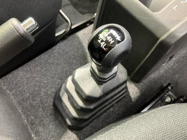 ジムニー ４ＷＤ　ＸＣ　保証書／社外　８インチ　ＳＤナビ／セーフティサポート（スズキ）／シートヒーター　前席／車線逸脱防止支援システム／Ｂｌｕｅｔｏｏｔｈ接続／ＥＴＣ／ＡＢＳ／横滑り防止装置／クルーズコントロール　４ＷＤ（33枚目）
