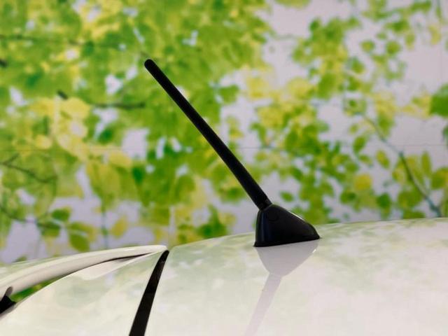 Ｎ－ＯＮＥ プレミアム　保証書／社外　ナビ／シティーブレーキアクティブシステム（ホンダ）／車線逸脱防止支援システム／ドライブレコーダー　社外／ヘッドランプ　ＨＩＤ／Ｂｌｕｅｔｏｏｔｈ接続／ＥＴＣ／ＥＢＤ付ＡＢＳ　バックカメラ（44枚目）