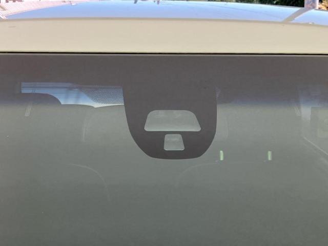 Ｎ－ＯＮＥ プレミアム　保証書／社外　ナビ／シティーブレーキアクティブシステム（ホンダ）／車線逸脱防止支援システム／ドライブレコーダー　社外／ヘッドランプ　ＨＩＤ／Ｂｌｕｅｔｏｏｔｈ接続／ＥＴＣ／ＥＢＤ付ＡＢＳ　バックカメラ（45枚目）