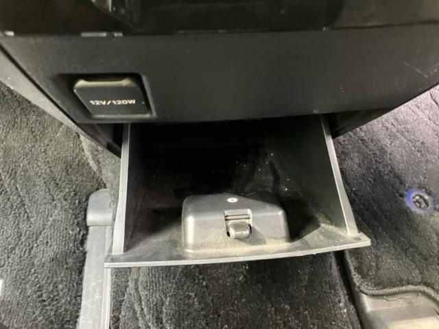 アルファード ４ＷＤ　Ｓ　Ａパッケージ　新品タイヤ／モデリスタエアロ／保証書／社外　１１インチ　ＳＤナビ／フリップダウンモニター　純正　１１インチ／衝突安全装置／両側電動スライドドア／ドライブレコーダー　社外／ヘッドランプ　ＬＥＤ　４ＷＤ（42枚目）
