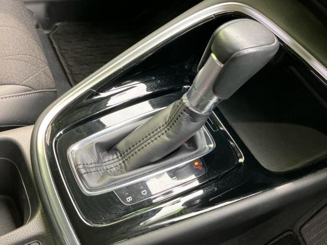 ヴェゼル ｅＨＥＶ　Ｚ　新品タイヤ／無限エアロ／保証書／純正　９インチ　ＳＤナビ／ホンダセンシング／シートヒーター　前席／車線逸脱防止支援システム／シート　ハーフレザー／電動バックドア／ドライブレコーダー　前後　フルエアロ（18枚目）