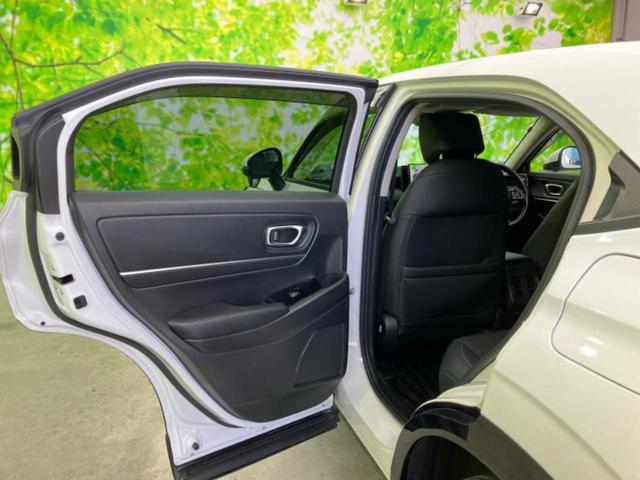 ヴェゼル eHEV Z 新品タイヤ/保証書/社外 10インチ メモリーナビ/ホンダセンシング/シートヒーター 前席/車線逸脱防止支援システム/シート ハーフレザー/電動バックドア/ヘッドランプ LED 衝突被害軽減システム(24枚目)