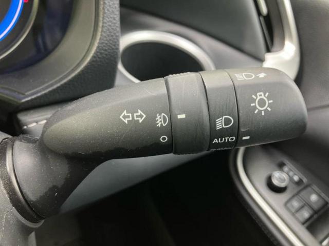 ノア ハイブリッドＳ－Ｚ　新品タイヤ／保証書／ディスプレイオーディオ＋ナビ１０．５インチ／フリップダウンモニター　純正　１４インチ／デジタルインナーミラー／トヨタセーフティセンス／両側電動スライドドア　衝突被害軽減システム（16枚目）