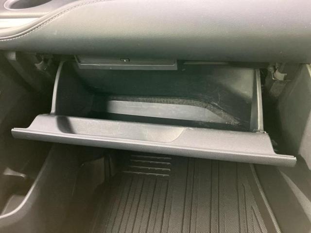 ノア ハイブリッドＳ－Ｚ　新品タイヤ／保証書／ディスプレイオーディオ＋ナビ１０．５インチ／フリップダウンモニター　純正　１４インチ／デジタルインナーミラー／トヨタセーフティセンス／両側電動スライドドア　衝突被害軽減システム（28枚目）