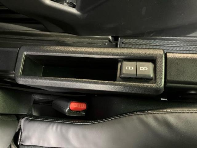 ノア ハイブリッドＳ－Ｚ　新品タイヤ／保証書／ディスプレイオーディオ＋ナビ１０．５インチ／フリップダウンモニター　純正　１４インチ／デジタルインナーミラー／トヨタセーフティセンス／両側電動スライドドア　衝突被害軽減システム（55枚目）