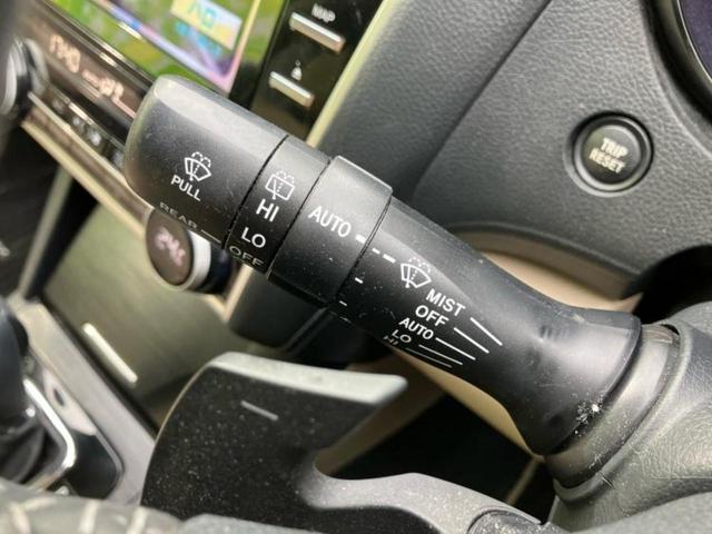 レガシィアウトバック 4WDアウトバックリミテッド 新品タイヤ/保証書/純正 8インチ SDナビ/アイサイト/シートヒーター 全席/車線逸脱防止支援システム/シート フルレザー/電動バックドア/ドライブレコーダー 純正/ヘッドランプ LED 革シート(17枚目)