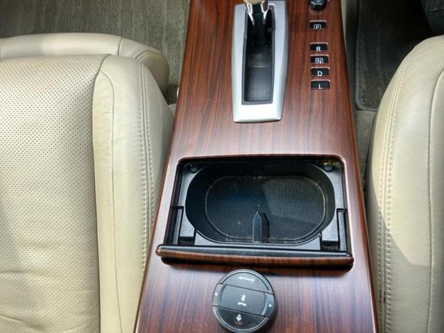 ティアナ 250XLプレミアムセレクション 保証書/純正 HDDナビ/シート フルレザー/ヘッドランプ HID/EBD付ABS/フロントモニター/バックモニター/フルセグTV/エアバッグ 運転席/エアバッグ 助手席 革シート バックカメラ(39枚目)