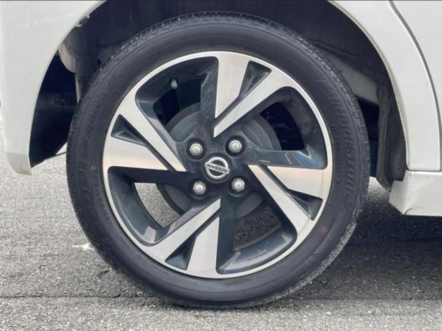 ルークス ハイウェイスターXプロパイロットエディション 新品タイヤ/保証書/純正 9インチ SDナビ/エマージェンシーブレーキ/両側電動スライドドア/アラウンドビューモニター/車線逸脱防止支援システム/プロパイロット/ドライブレコーダー 前後 全周囲カメラ(23枚目)