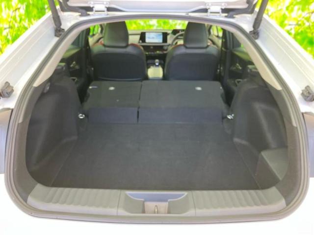 プリウス Ｚ　保証書／ディスプレイオーディオ＋ナビ１２．３インチ／トヨタセーフティセンス／エアーシート　前席／パノラミックビューモニター／車線逸脱防止支援システム／シート　合皮　衝突被害軽減システム　全周囲カメラ（20枚目）