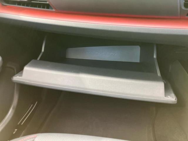 プリウス Ｚ　保証書／ディスプレイオーディオ＋ナビ１２．３インチ／トヨタセーフティセンス／エアーシート　前席／パノラミックビューモニター／車線逸脱防止支援システム／シート　合皮　衝突被害軽減システム　全周囲カメラ（26枚目）