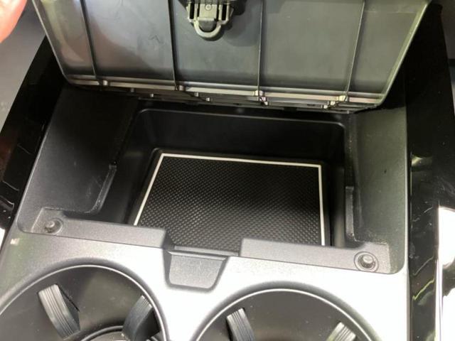 プリウス Ｚ　保証書／ディスプレイオーディオ＋ナビ１２．３インチ／トヨタセーフティセンス／エアーシート　前席／パノラミックビューモニター／車線逸脱防止支援システム／シート　合皮　衝突被害軽減システム　全周囲カメラ（39枚目）