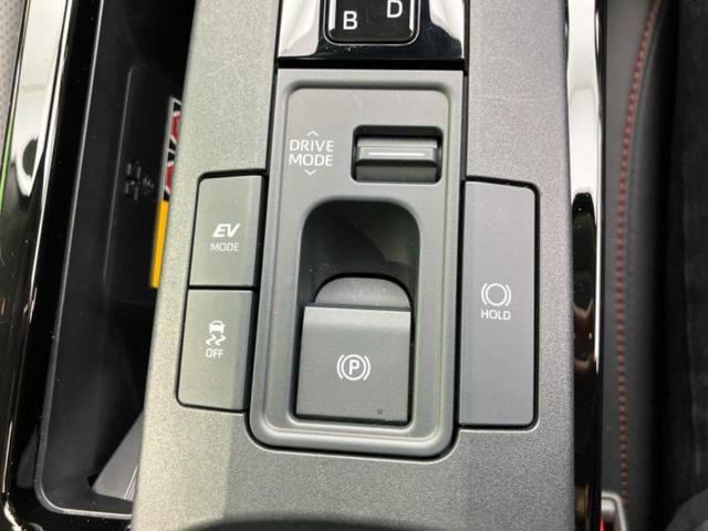 プリウス Ｚ　保証書／ディスプレイオーディオ＋ナビ１２．３インチ／トヨタセーフティセンス／エアーシート　前席／パノラミックビューモニター／車線逸脱防止支援システム／シート　合皮　衝突被害軽減システム　全周囲カメラ（41枚目）