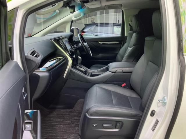 アルファード Ｓ　Ｃパッケージ　新品タイヤ／ツインムーンルーフ／保証書／純正　８インチ　ＳＤナビ／フリップダウンモニター　純正　１２．１インチ／トヨタセーフティセンス／両側電動スライドドア／シートヒーター　前席　サンルーフ　ＥＴＣ（7枚目）