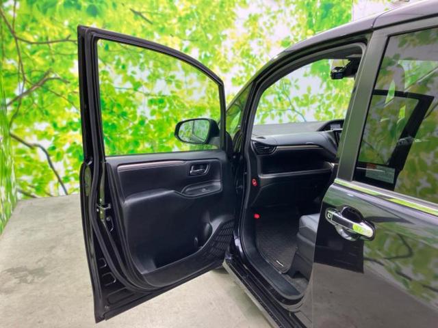 エスクァイア Ｇｉブラックテーラード　新品タイヤ／純正　ＳＤナビ／トヨタセーフティセンス／両側電動スライドドア／シートヒーター／車線逸脱防止支援システム／シート　合皮／ヘッドランプ　ＬＥＤ／Ｂｌｕｅｔｏｏｔｈ接続／ＥＴＣ　バックカメラ（24枚目）