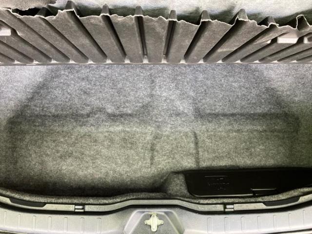 エスクァイア Ｇｉブラックテーラード　新品タイヤ／純正　ＳＤナビ／トヨタセーフティセンス／両側電動スライドドア／シートヒーター／車線逸脱防止支援システム／シート　合皮／ヘッドランプ　ＬＥＤ／Ｂｌｕｅｔｏｏｔｈ接続／ＥＴＣ　バックカメラ（26枚目）