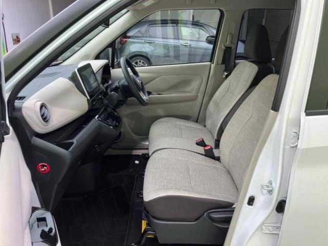 デイズ X 保証書/純正 9インチ メモリーナビ/エマージェンシーブレーキ/アラウンドビューモニター/ドライブレコーダー 前後/ヘッドランプ LED/USBジャック/Bluetooth接続/EBD付ABS(7枚目)