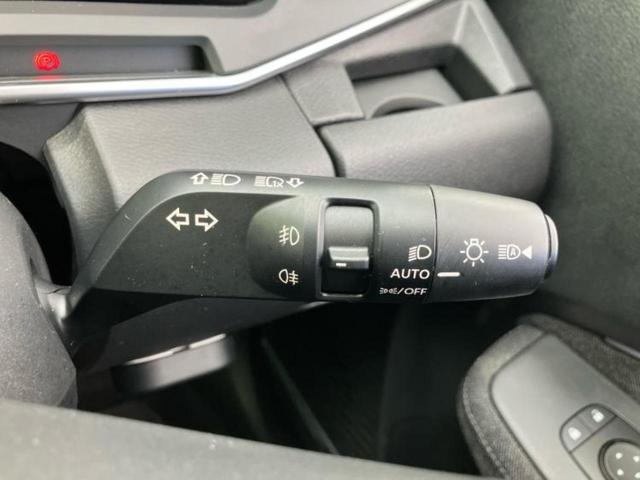 オーラ Gレザーエディション 新品タイヤ/BOSE/保証書/純正 9インチ SDナビ/インテリジェントルームミラー/衝突安全装置/シートヒーター 前席/アラウンドビューモニター/車線逸脱防止支援システム/シート 合皮 全周囲カメラ(16枚目)