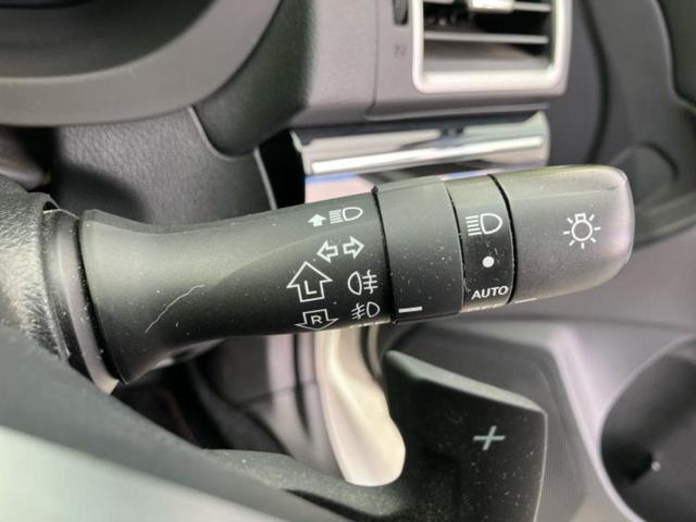 レヴォーグ 4WD2.0STIスポーツアイサイト サンルーフ/保証書/純正 8インチ SDナビ/デジタルインナーミラー/アイサイト/シートヒーター 前席/車線逸脱防止支援システム/シート フルレザー/ヘッドランプ LED/Bluetooth接続(16枚目)