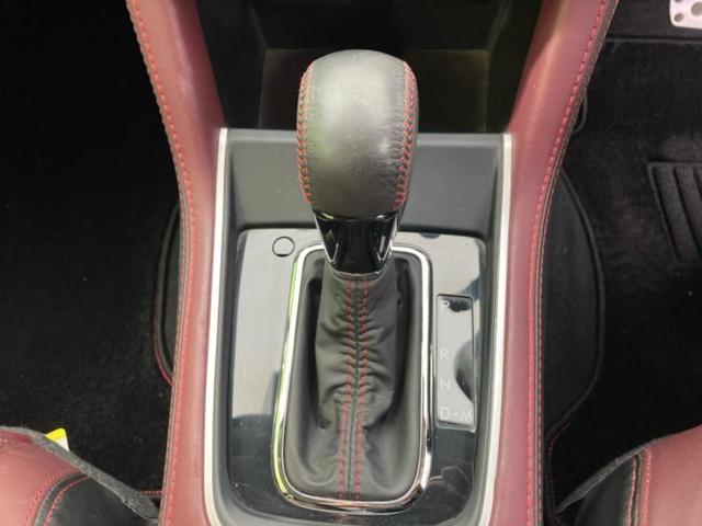 レヴォーグ 4WD2.0STIスポーツアイサイト サンルーフ/保証書/純正 8インチ SDナビ/デジタルインナーミラー/アイサイト/シートヒーター 前席/車線逸脱防止支援システム/シート フルレザー/ヘッドランプ LED/Bluetooth接続(18枚目)