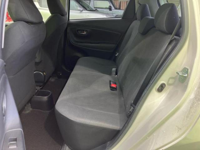 ヴィッツ Ｕ　新品タイヤ／純正　ＳＤナビ／シートヒーター／Ｂｌｕｅｔｏｏｔｈ接続／ＥＴＣ／ＥＢＤ付ＡＢＳ／ワンセグＴＶ／エアバッグ　運転席／エアバッグ　助手席／アルミホイール　純正　１５インチ／パワーウインドウ（8枚目）