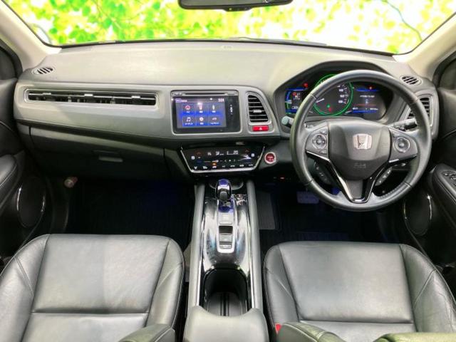 ヴェゼル ハイブリッドZ 新品タイヤ/モデューロエアロ/純正 SDナビ/衝突安全装置/シートヒーター 前席/シート フルレザー/ドライブレコーダー 社外/ヘッドランプ LED/Bluetooth接続/ETC/EBD付ABS(4枚目)