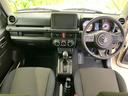 ジムニー 4WD XC 保証書/セーフティサポート(スズキ)/シートヒーター 前席/車線逸脱防止支援システム/登録済未使用車/ヘッドランプ LED/ABS/横滑り防止装置/ターボ/禁煙車/エアバッグ 運転席 ワンオーナー(4枚目)