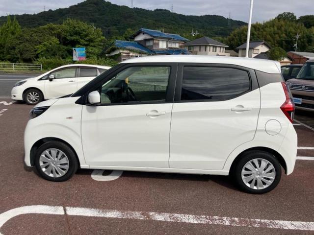 デイズ Ｓ　新品タイヤ／保証書／エマージェンシーブレーキ／車線逸脱防止支援システム／ＥＢＤ付ＡＢＳ／横滑り防止装置／アイドリングストップ／衝突安全ボディ／パワーウインドウ／キーレスエントリー／パワーステアリング（2枚目）
