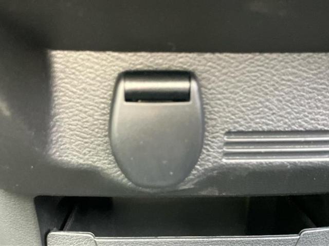 デイズ Ｓ　新品タイヤ／保証書／エマージェンシーブレーキ／車線逸脱防止支援システム／ＵＳＢジャック／ＥＢＤ付ＡＢＳ／横滑り防止装置／アイドリングストップ／エアバッグ　運転席／エアバッグ　助手席／エアバッグ　サイド（17枚目）