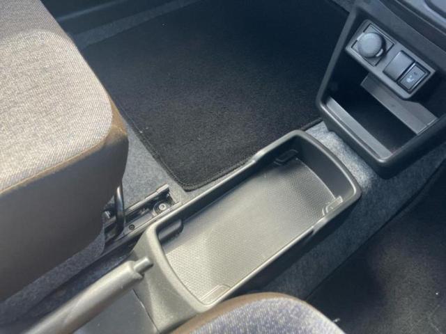 キャロル GL 保証書/アイアクティブセンス(マツダ)/シートヒーター 運転席/車線逸脱防止支援システム/EBD付ABS/横滑り防止装置/アイドリングストップ/エアバッグ サイド/衝突安全ボディ/パワーウインドウ(26枚目)
