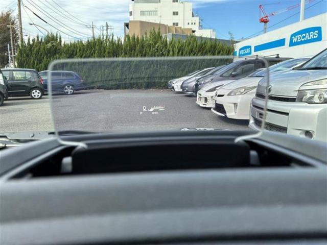 国産車から輸入車まで多様なお客様のニーズのお応えできるように、全国規模で豊富な在庫展開！車のことならＷＥＣＡＲＳへ！