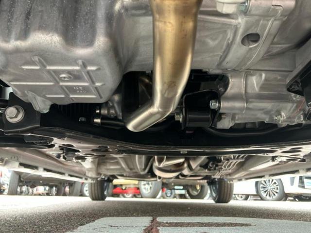 スペーシアカスタム ハイブリッドＸＳ　保証書／セーフティサポート（スズキ）／両側電動スライドドア／シートヒーター　前席／車線逸脱防止支援システム／シート　ハーフレザー／ヘッドランプ　ＬＥＤ／ＥＢＤ付ＡＢＳ／横滑り防止装置　禁煙車　記録簿（39枚目）