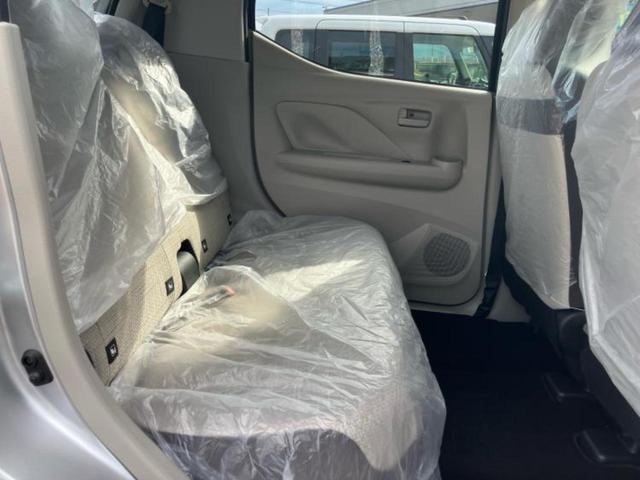 デイズ Ｘ　保証書／ディスプレイオーディオ９インチ／エマージェンシーブレーキ／アラウンドビューモニター／車線逸脱防止支援システム／パーキングアシスト　バックガイド／登録済未使用車　衝突被害軽減システム　禁煙車（5枚目）