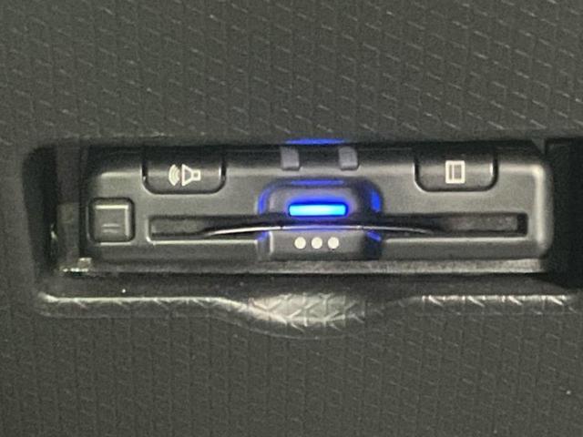 タント カスタムX 保証書/ディスプレイオーディオ9インチ/衝突安全装置/両側電動スライドドア/車線逸脱防止支援システム/シート ハーフレザー/ヘッドランプ LED/EBD付ABS/横滑り防止装置 衝突被害軽減システム(15枚目)