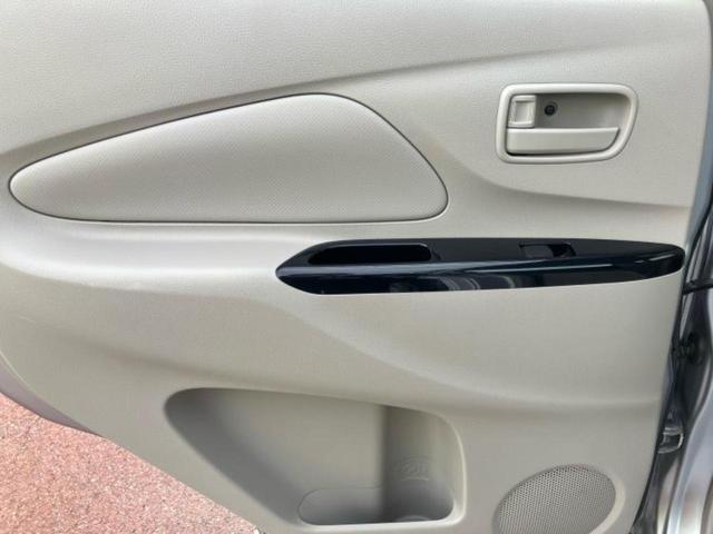 eKワゴン E 保証書/EBD付ABS/エアバッグ 運転席/エアバッグ 助手席/衝突安全ボディ/パワーウインドウ/キーレスエントリー/パワーステアリング/マニュアルエアコン/取扱説明書/セキュリティアラーム(23枚目)